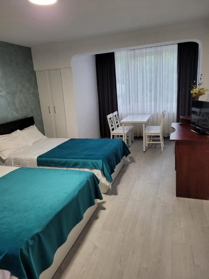 Zenlux Hotel Jászvásár Kültér fotó