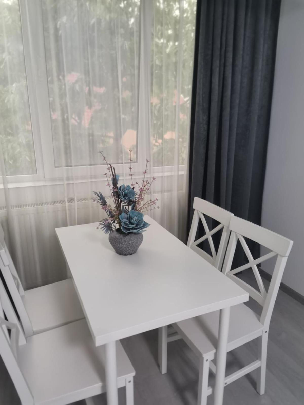 Zenlux Hotel Jászvásár Kültér fotó